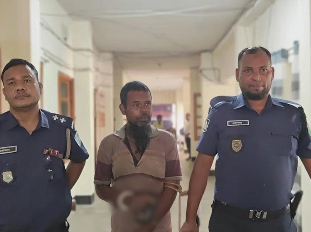 মাকে হত্যার অভিযোগে ছেলে আটক