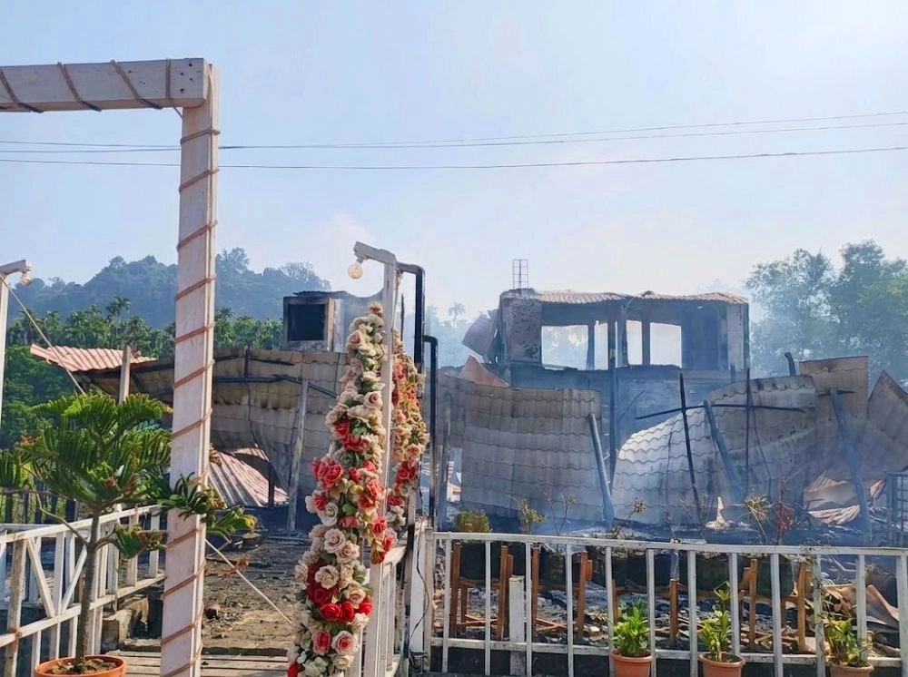 ফায়ার সার্ভিসের অনুমতি ও পরিবেশগত ছাড়পত্র ছাড়াই চলছিল টুপটুপ রিসোর্ট