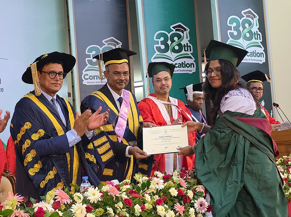 উচ্চতর ডিগ্রিধারী তরুণদের কর্মসংস্থান ও গবেষণায় গুরুত্ব দিচ্ছে সরকার: শিক্ষামন্ত্রী
