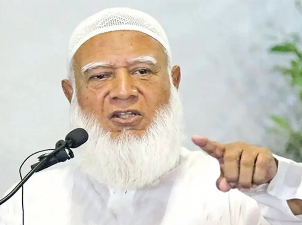 পুলিশ কর্মকর্তার বাড়িতে ৮৪ নারী-পুরুষ আটক, সমালোচনায় জামায়াত আমির