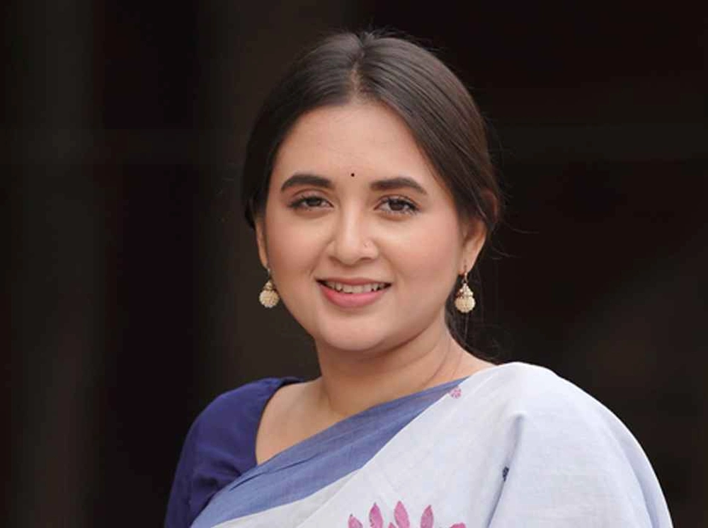 ব্রেন টিউমার জয় করে ৯ মাস পর অভিনয়ে ফিরলেন তানিয়া বৃষ্টি