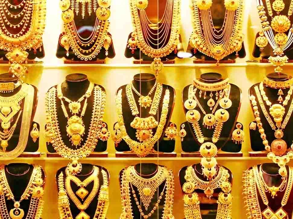 ভারতের বাজারে স্বর্ণের দামে বড় ধস, ভরিতে কমলো ৫৮ হাজার টাকা