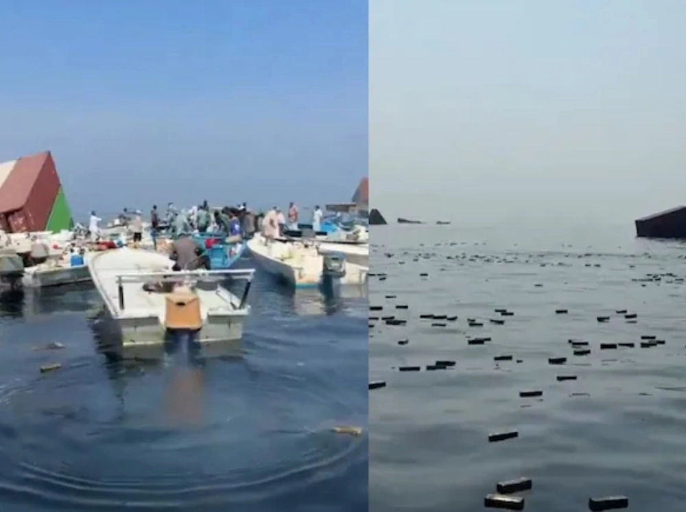 হরমুজে আইফোন কুড়াতে শত শত ইরানি জেলেদের কাড়াকাড়ি