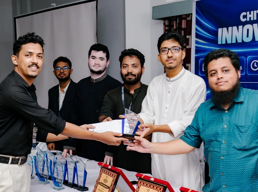 চবিতে চাকসুর উদ্যোগে ইনোভেশন ফেয়ার অনুষ্ঠিত
