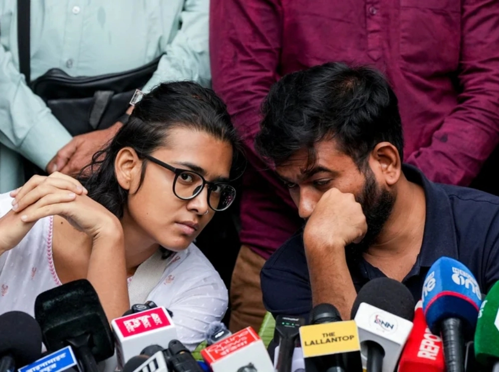 দীপকের পর এবার আটক নেহা বোরা