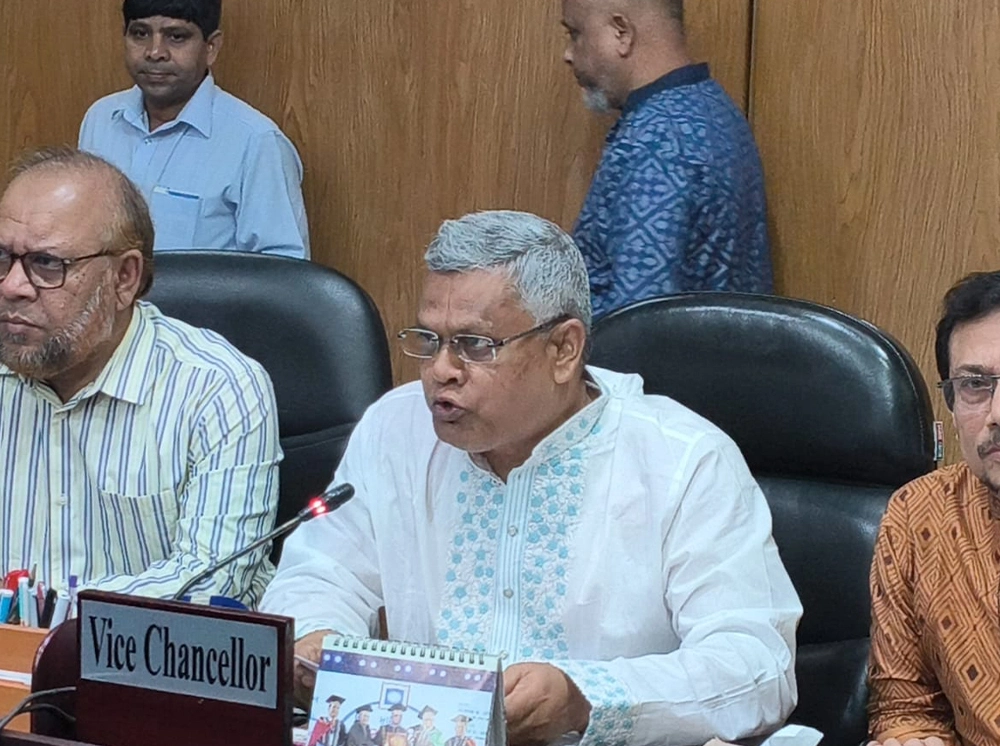 রাবিতে সাংবাদিকদের ওপর হামলা, ৪ ছাত্রের ছাত্রত্ব বাতিলের সুপারিশ