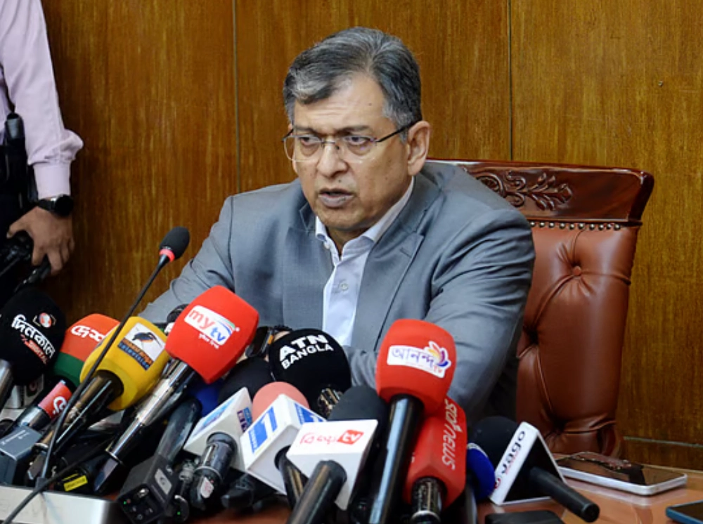 ‘ক্রসফায়ারে’ জিরো টলারেন্স সরকারের, আইজিপির বক্তব্য ঠিক হয়নি: স্বরাষ্ট্রমন্ত্রী