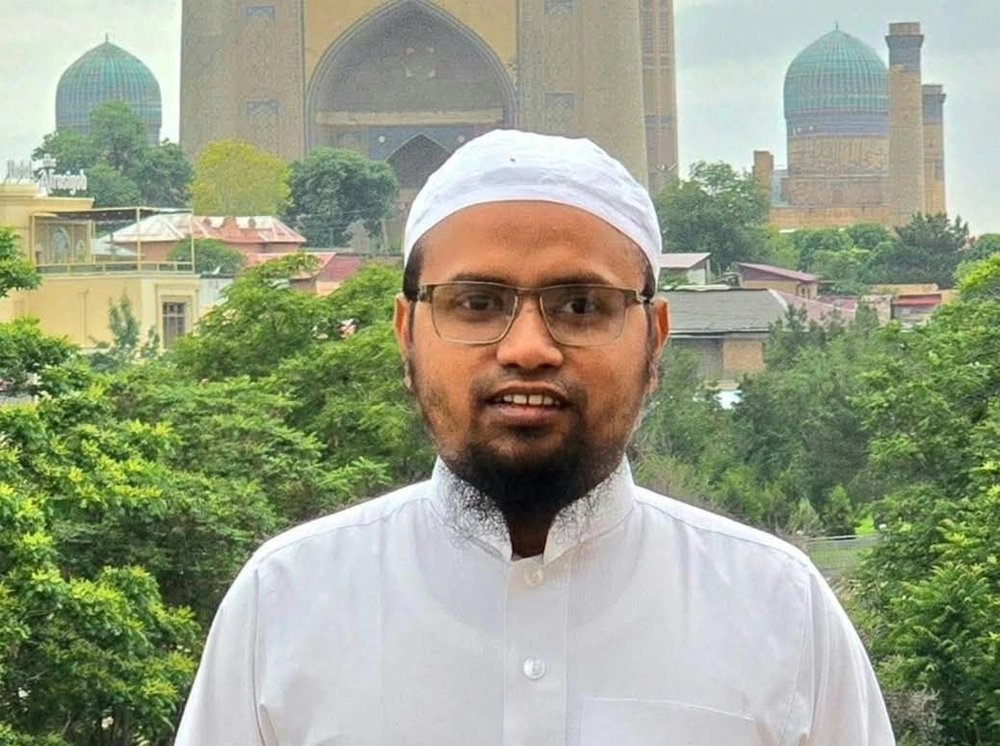 অভিযোগ প্রমাণের আগে শিক্ষাপ্রতিষ্ঠান নিয়ে মন্তব্য নয়: রেজাউল কারীম আবরার