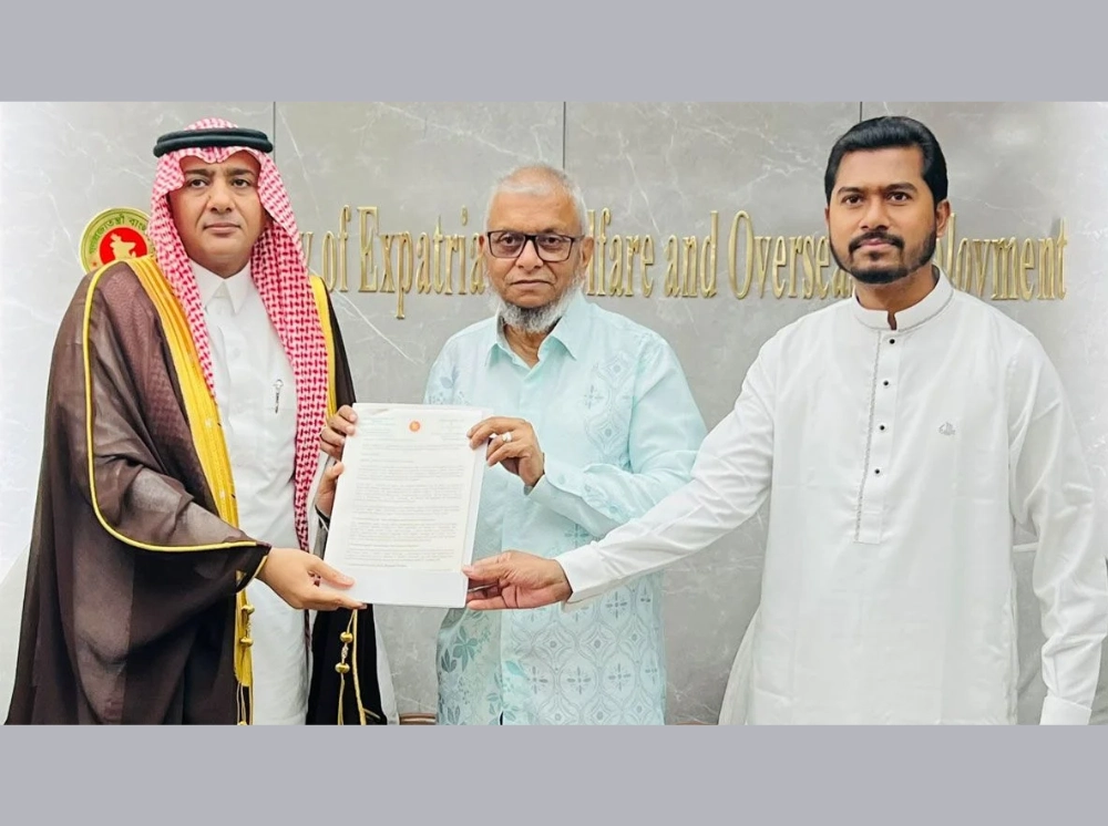 আকামার মেয়াদ শেষ হলেও সৌদিতে প্রবেশ করতে পারবেন প্রবাসীরা