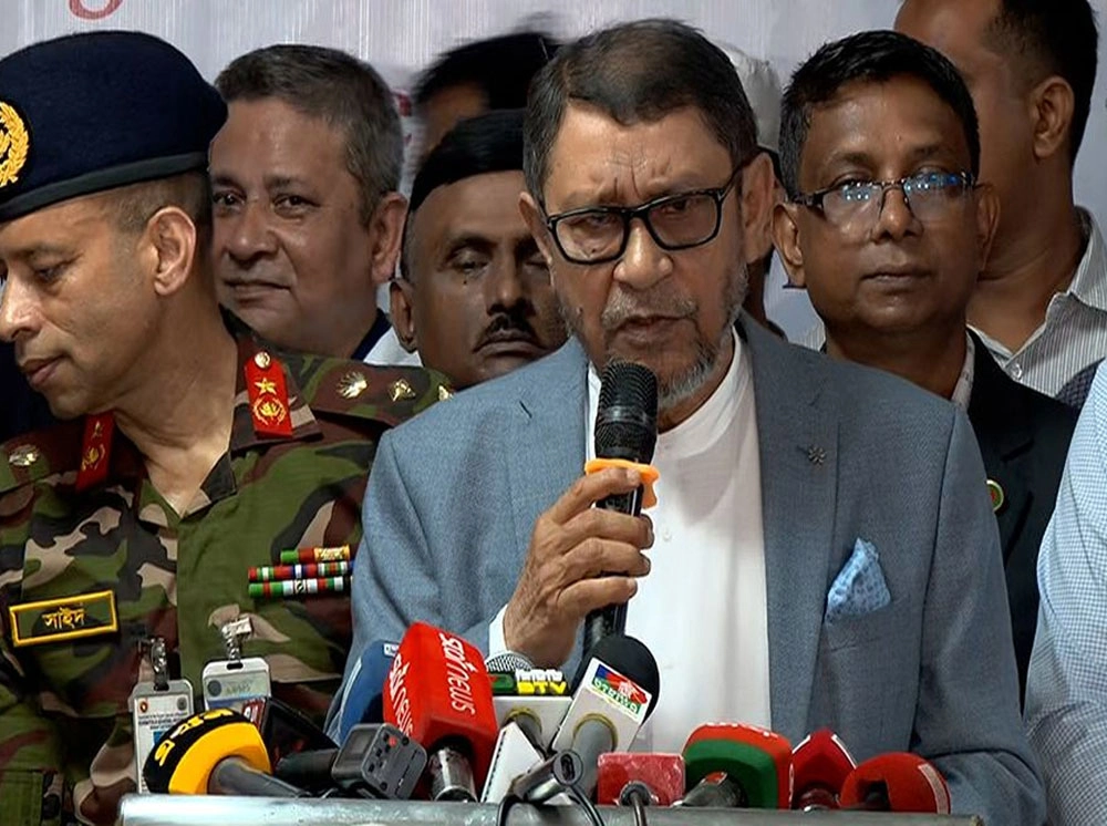 ডেঙ্গু মোকাবেলায় ৫ লাখ টেস্ট কিট দিয়েছে যুক্তরাষ্ট্র