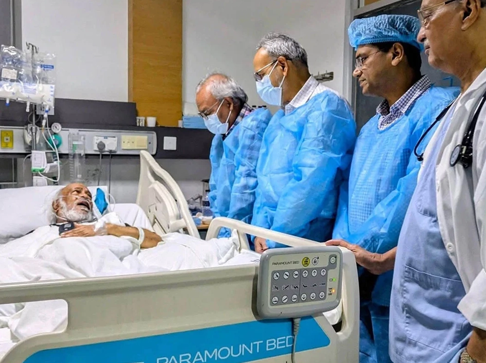 মঈন খানকে দেখতে হাসপাতালে রিজভী
