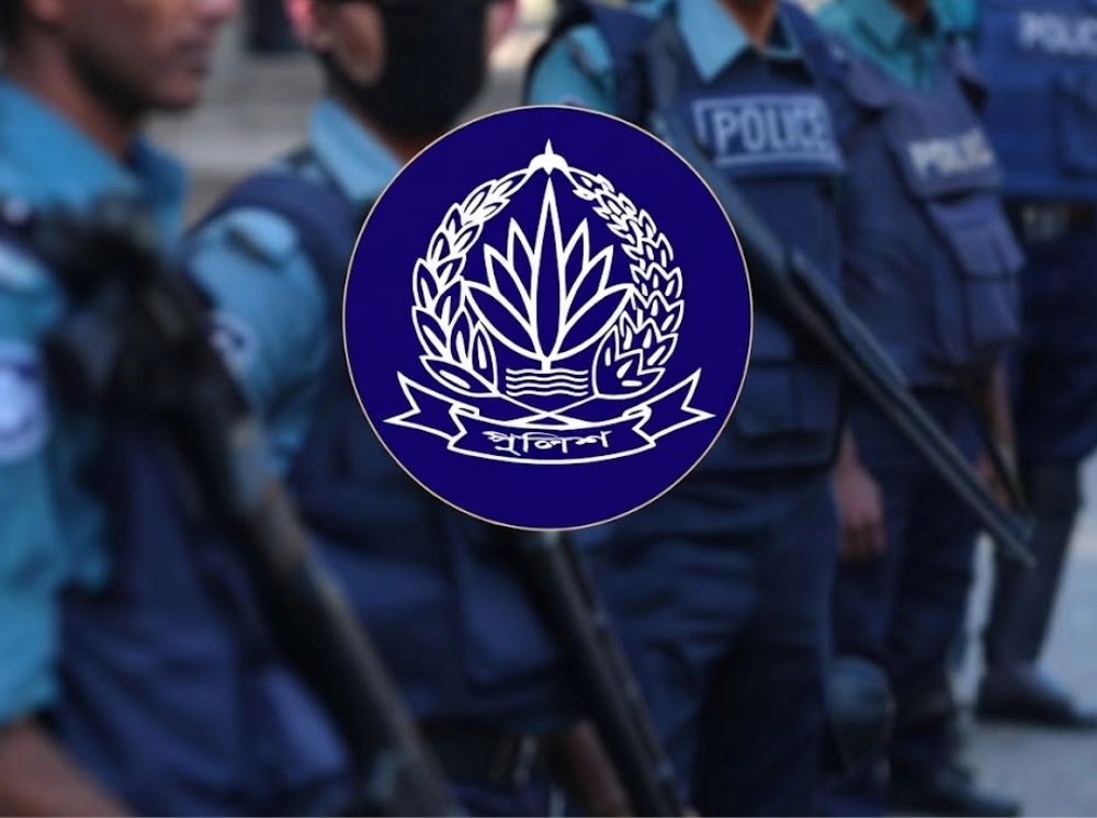 ৭০০ পুলিশ সদস্যের বিরুদ্ধে জারি হলো গ্রেফতারি পরোয়ানা, কারণ কী