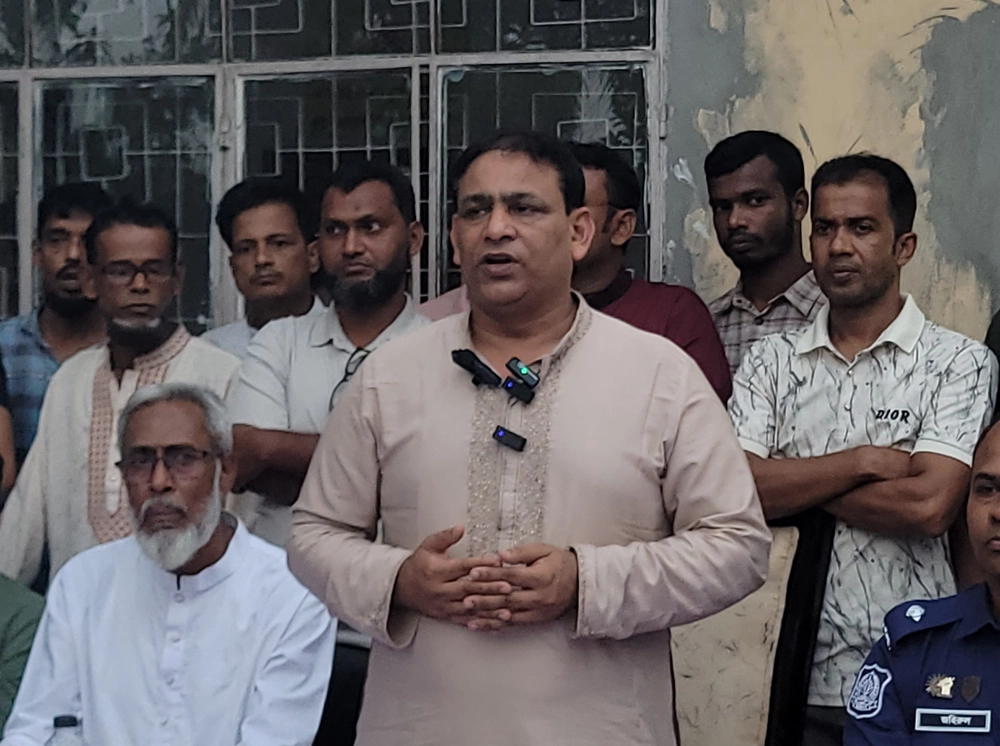 বিরোধীদলের মূল লক্ষ্য অরাজকতা ছড়ানো ও সমাজ নষ্ট করা: এমপি খোকন