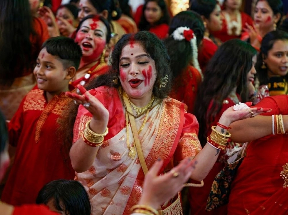 ২০২৮ সালে ১৫ দিনের ব্যবধানে দুর্গাপূজা হবে দুবার