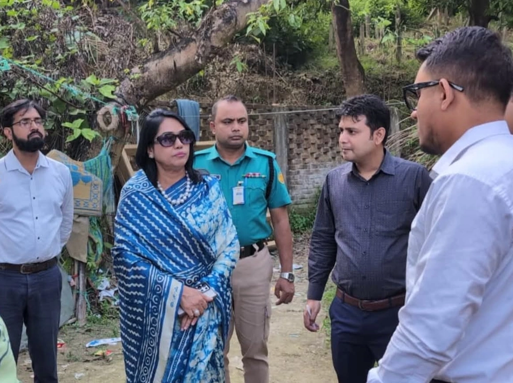 কক্সবাজারে নির্মিত হবে আধুনিক তথ্য কমপ্লেক্স ভবন, স্থান পরিদর্শনে তথ্যসচিব