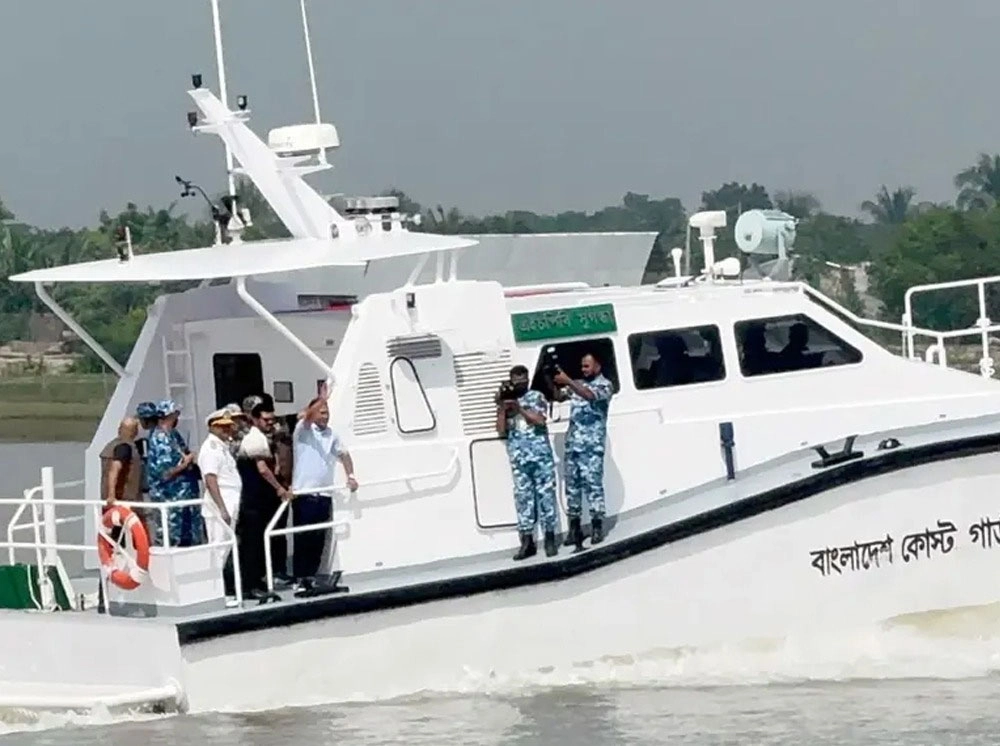 মোংলায় পৌঁছেছেন প্রধানমন্ত্রী