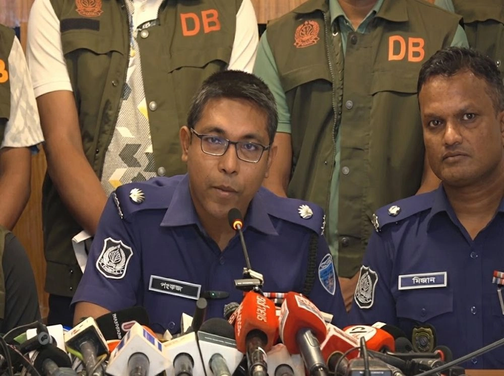 তাজমিনকে ধর্ষণের পর হত্যা করে অটোরিকশা চালক সুমন: পুলিশ