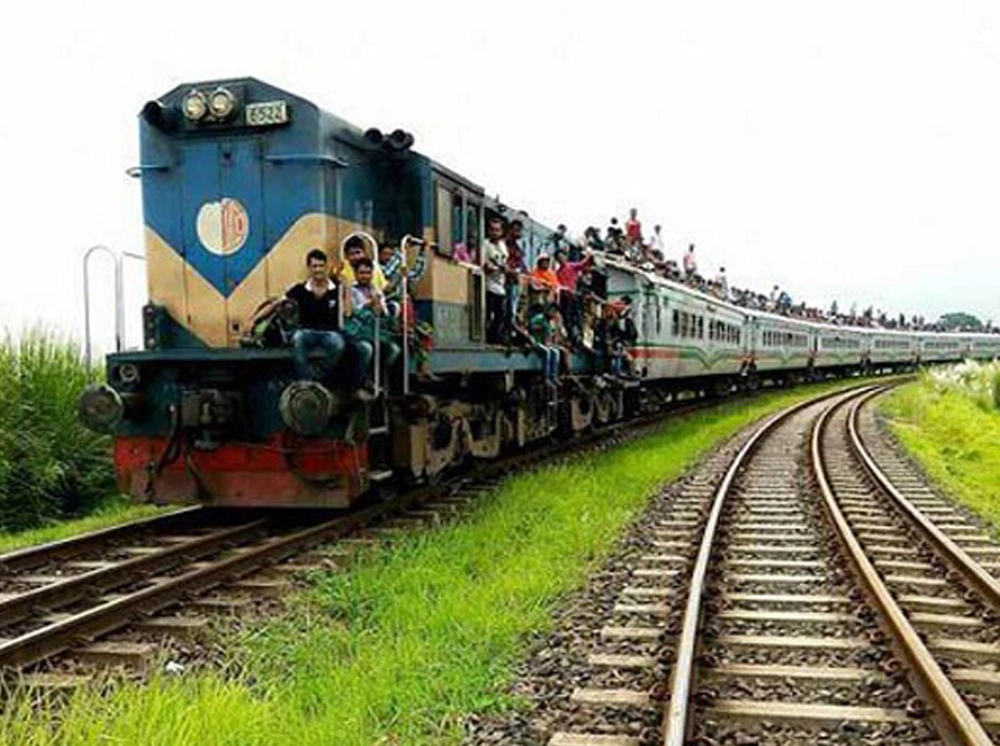 ঢাকা-উত্তরবঙ্গ রেল যোগাযোগ স্বাভাবিক
