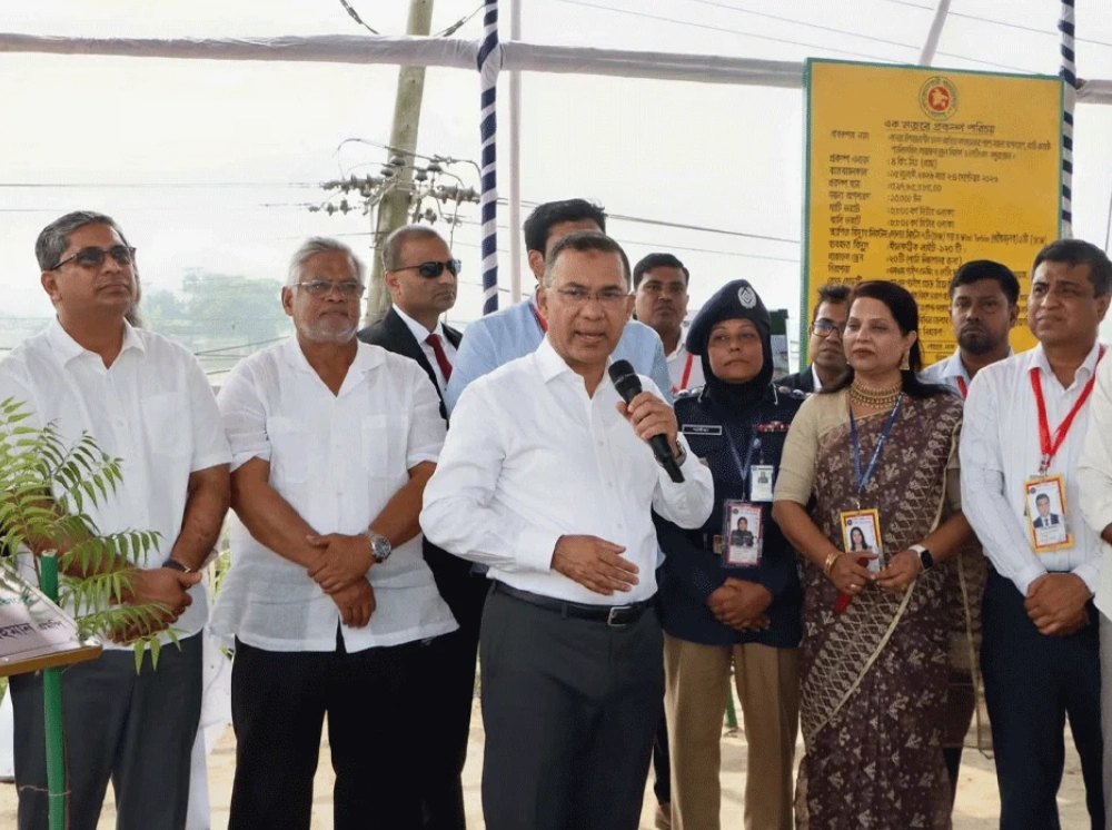 আমিনবাজারের ময়লার ভাগাড়ে সবুজের ছোঁয়া, ‘রূপান্তর’ প্রকল্পের প্রশংসায় প্রধানমন্ত্রী