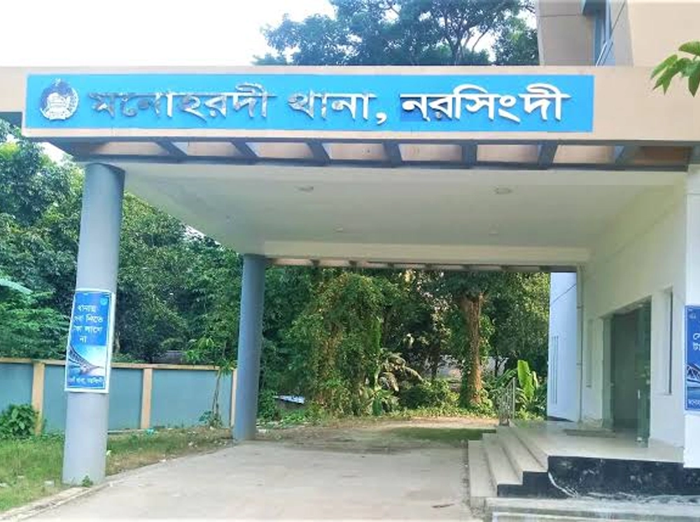 মেয়েকে হত্যা করে সতিনকে ফাঁসানোর চেষ্টা, গ্রেফতার মা
