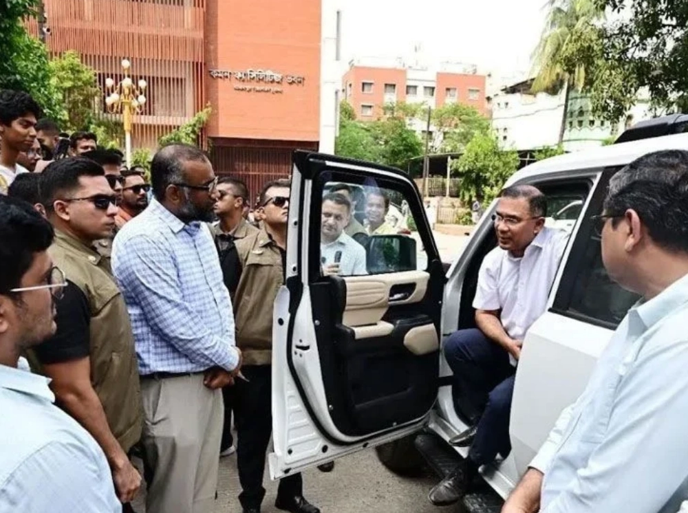 সরকারি কোয়ার্টারে সাবলেট কেন, প্রশ্ন প্রধানমন্ত্রীর