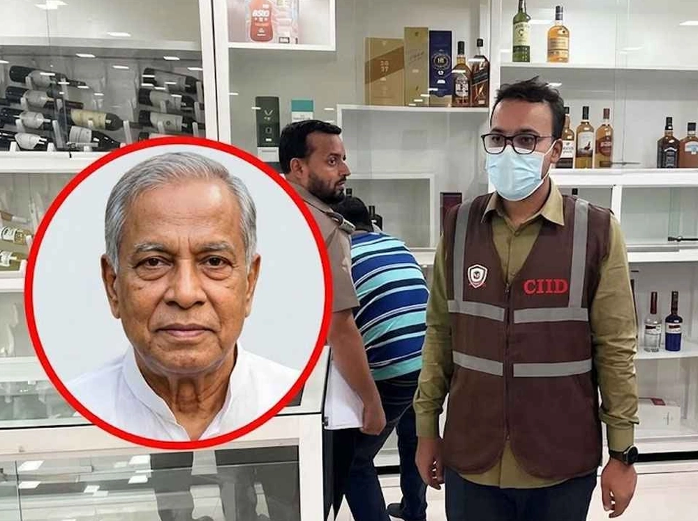 অনিয়ম ধামাচাপা দিতে কর্মকর্তাদের ‘ম্যানেজ’