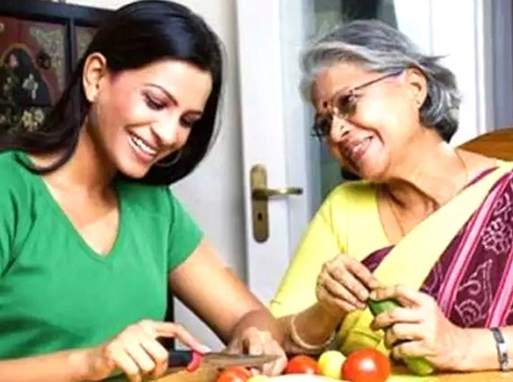শাশুড়ি মানেই কি শুধু একটা সম্পর্ক, নাকি আরেকজন মা হওয়ার গল্প?