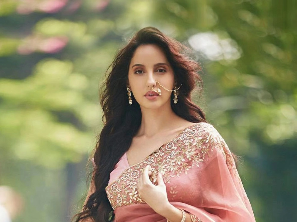 চাঁদাবাজি মামলায় নোরা ফাতেহিকে আদালতে তলব