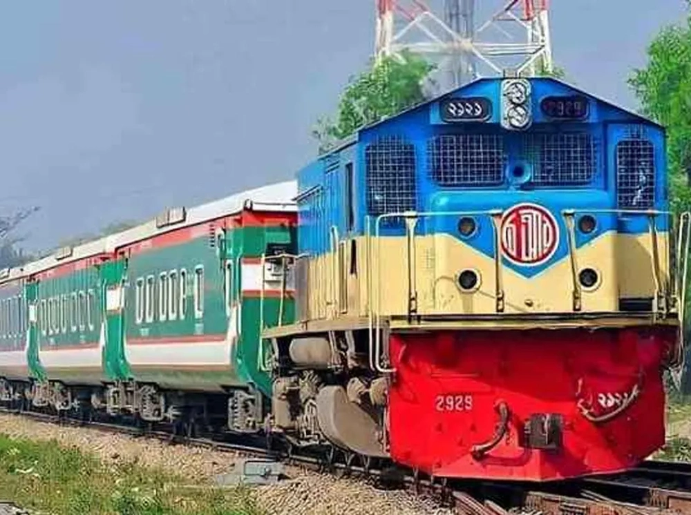 দুর্গাপূজায় চলবে তিন জোড়া বিশেষ ট্রেন