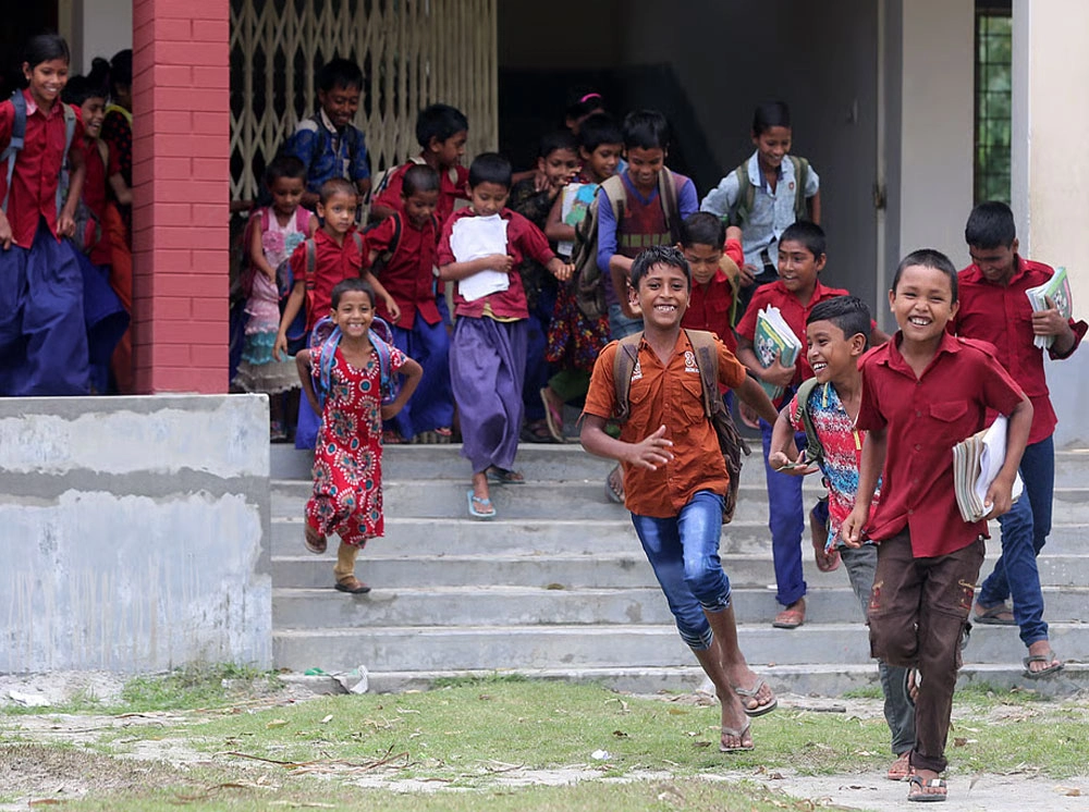 শিক্ষাপ্রতিষ্ঠানে ১০ দিনের ছুটি শুরু