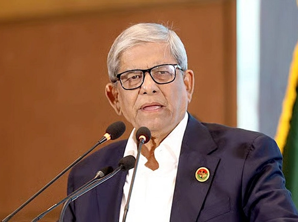 নিরাপদ অভিবাসন ও মর্যাদাপূর্ণ কর্মসংস্থান নিশ্চিতের আহ্বান রাষ্ট্রপতির