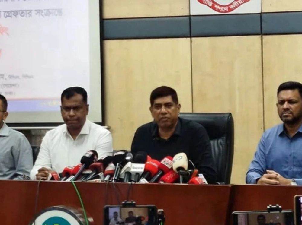 শেখ হাসিনাকে নিয়ে ওসি রাকিবুলের ভাইরাল অডিও নিয়ে যা জানাল ডিবি